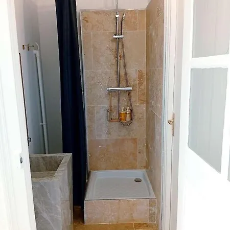 公寓 Topaze - En Plein Coeur De La 第戎